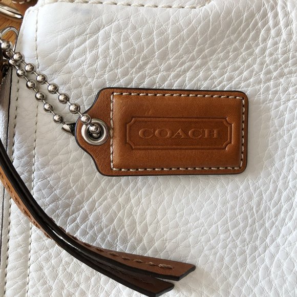 Coach Soho Hobo White Leather Bag/Purse NEW Never Used - Picture 3 of 6